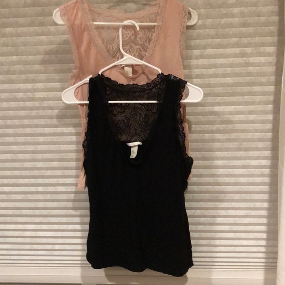 H&M Tops - Set of 2 Tank Tops! H&M Tops - Set of 2 Tank Tops!